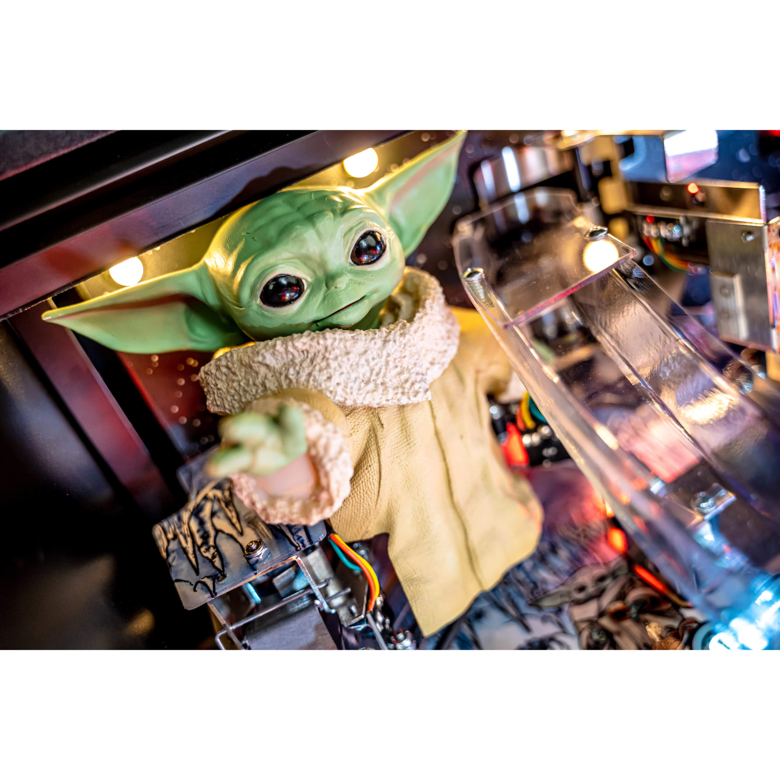 The Mandalorian Pro Pinball Machine by Stern The Mandalorian Pro Pinball Machine by Stern