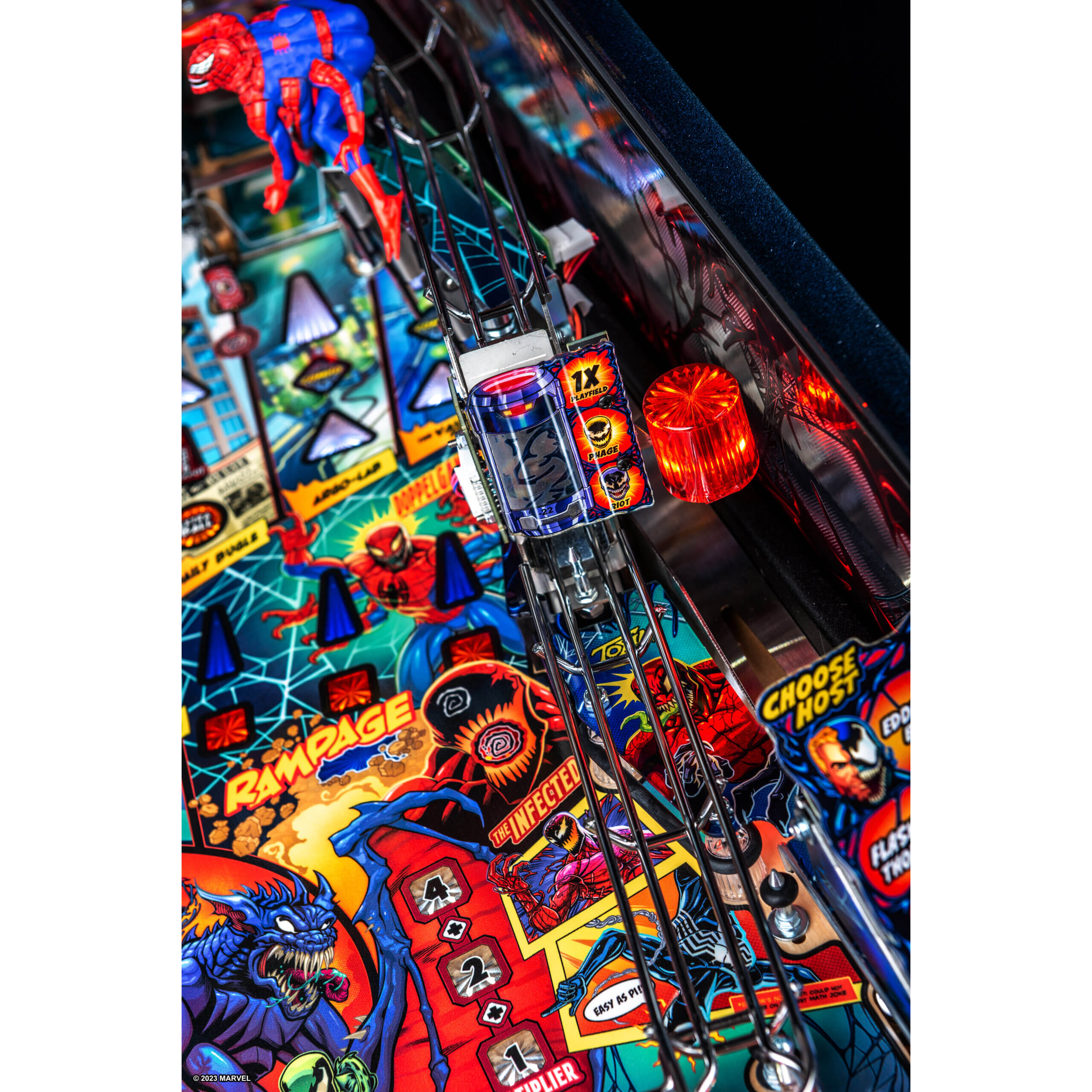 Venom Limited Edition Pinball Machine by Stern Venom Limited Edition Pinball Machine by Stern