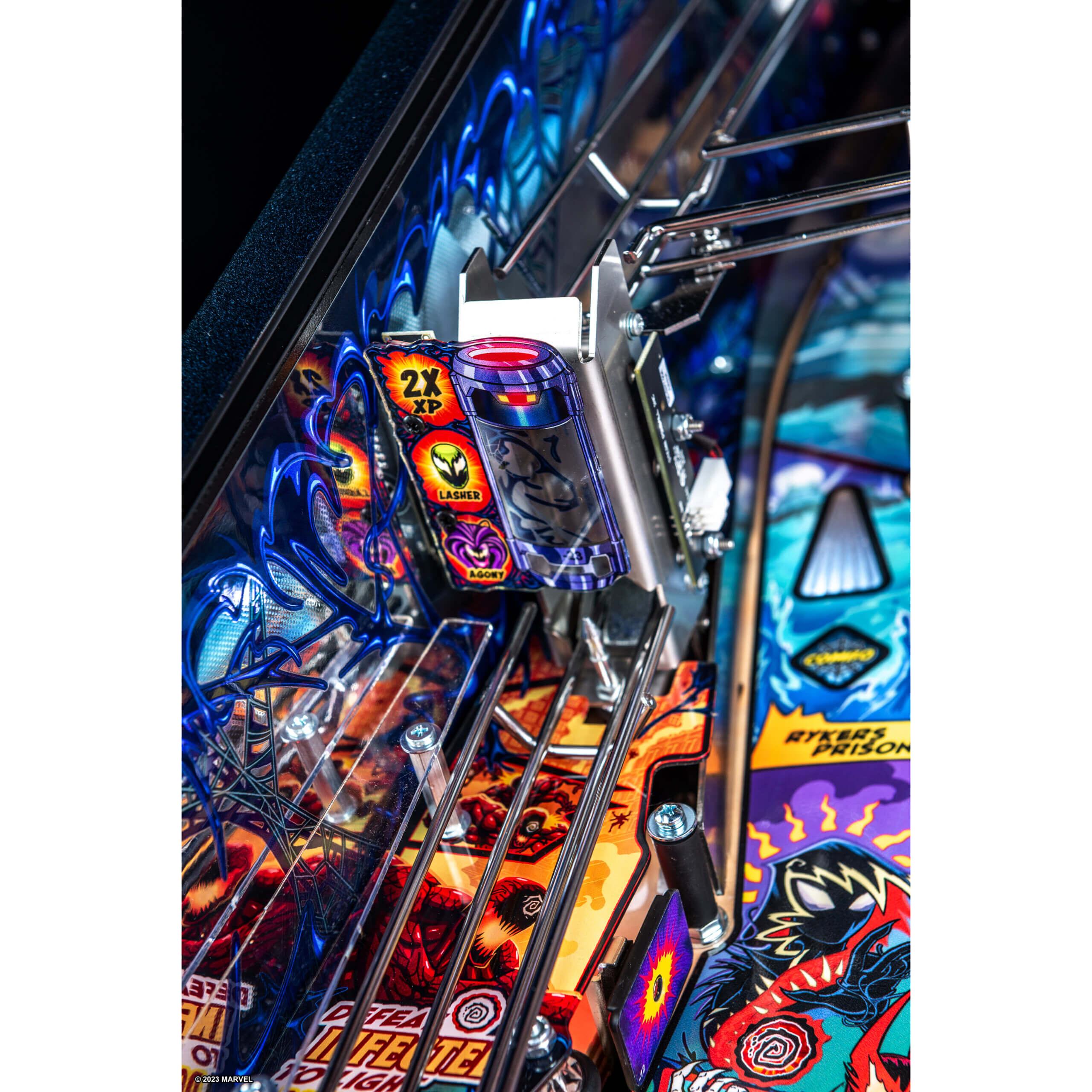 Venom Limited Edition Pinball Machine by Stern Venom Limited Edition Pinball Machine by Stern
