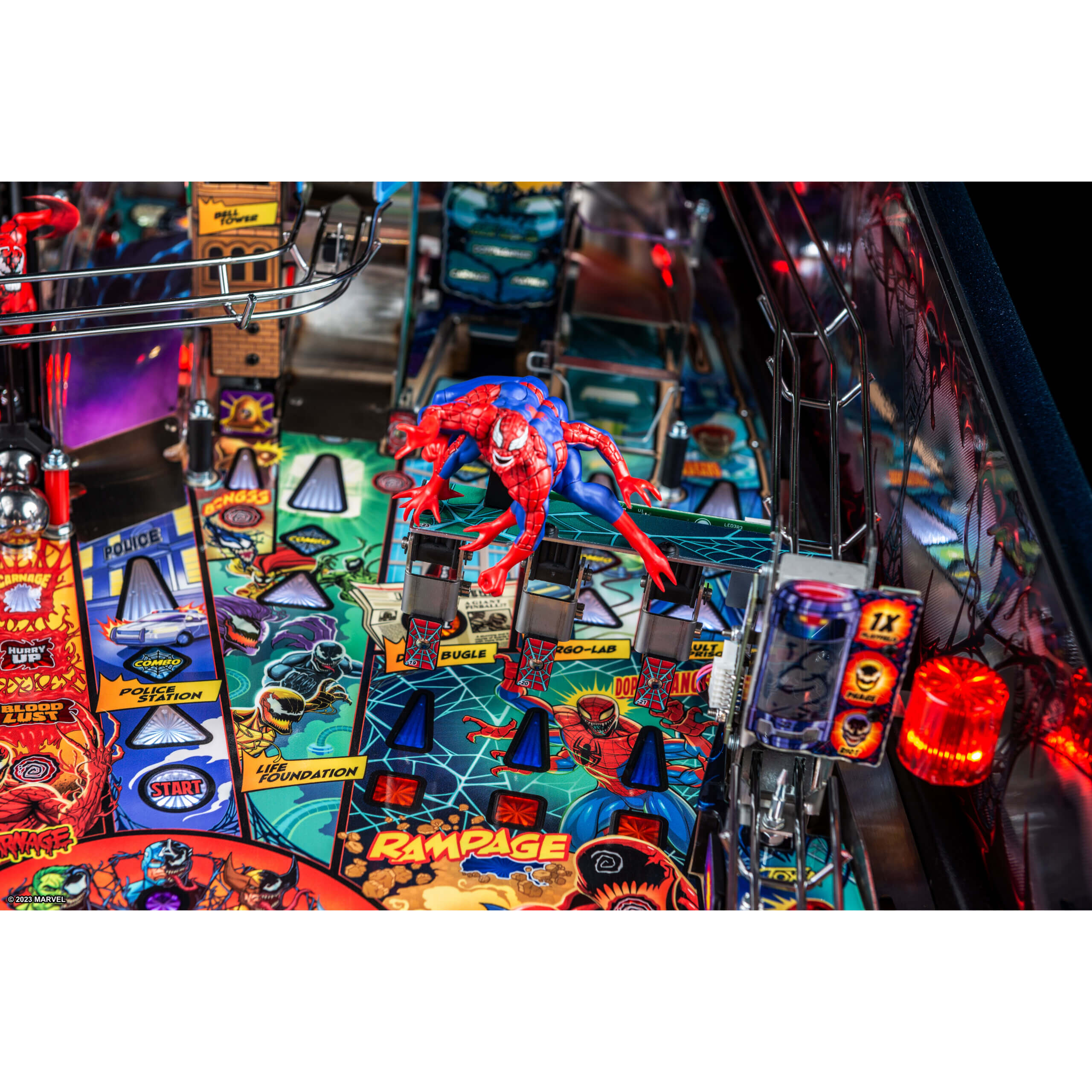 Venom Limited Edition Pinball Machine by Stern Venom Limited Edition Pinball Machine by Stern