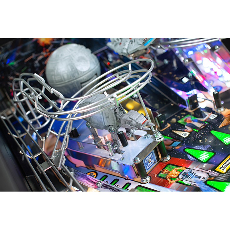 Star Wars: Fall of the Empire Pro Pinball Machine by Stern Star Wars: Fall of the Empire Pro Pinball Machine by Stern