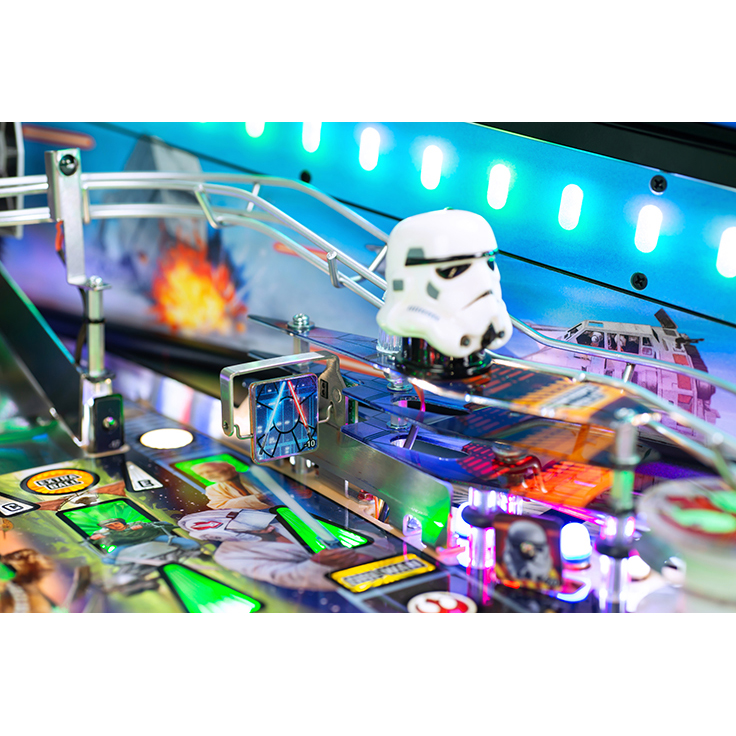 Star Wars: Fall of the Empire Limited Edition Pinball Machine by Stern Star Wars: Fall of the Empire Limited Edition Pinball Machine by Stern