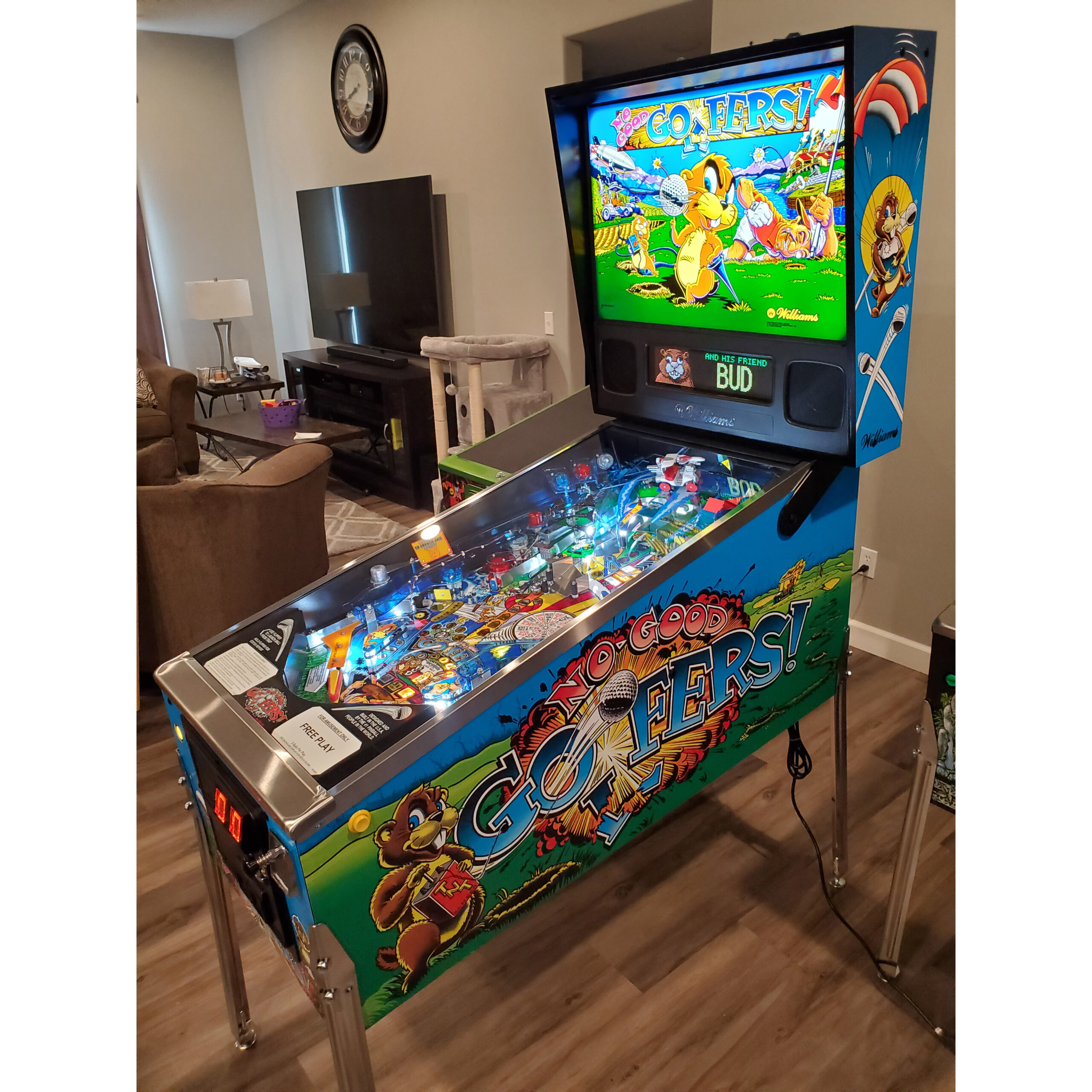 No Good Gofers Pinball Machine by Williams </br>(High End Restoration) No Good Gofers Pinball Machine by Williams </br>(High End Restoration)