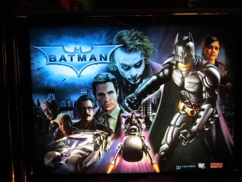 Batman Dark Knight Pinball Machine by Stern Batman Dark Knight Pinball Machine by Stern