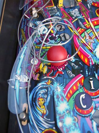 Cirqus Voltaire Pinball Machine by Bally Cirqus Voltaire Pinball Machine by Bally