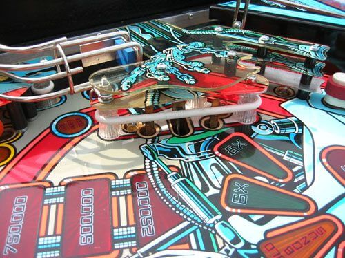 Terminator 2 Pinball Machine by Williams Terminator 2 Pinball Machine by Williams