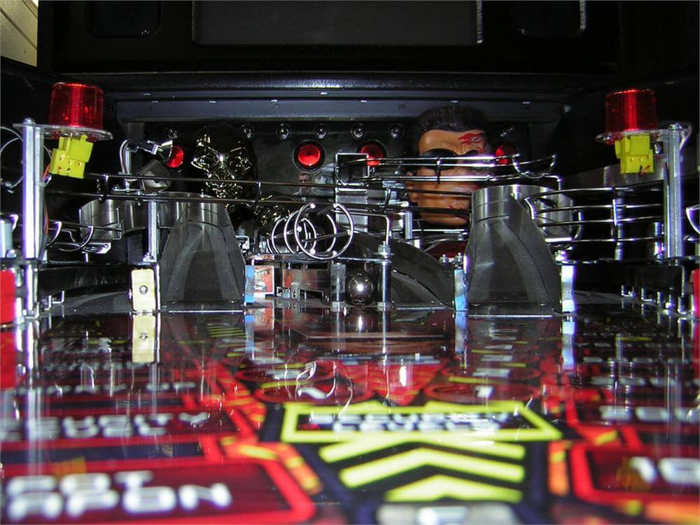 Terminator 3 Pinball Machine by Stern Terminator 3 Pinball Machine by Stern